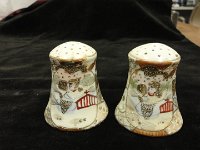 China salt and pepper shakers : custom boxes, post office