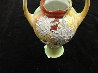 Fine antique vase : Crates, crate, shipping, broker